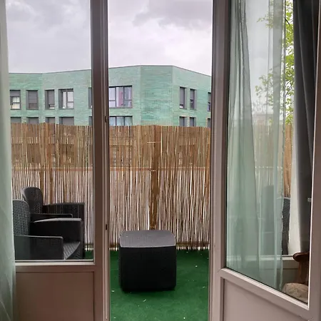 De 3 Apartment
